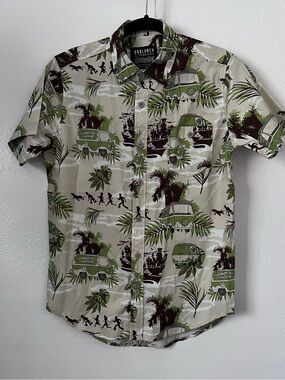 Box Lunch Exclusive Scooby Doo Mystery Machine Tropical Button Down Shirt Size S